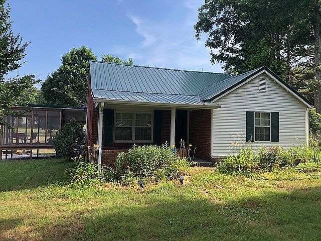1st image of 4320 White Dr