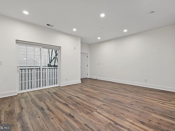 4th image of 1341 Pennsylvania Ave SE #4B