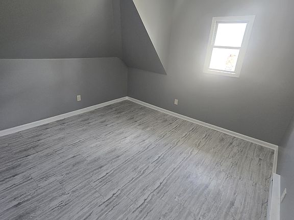 3rd image of 91 Chestnut St #G3