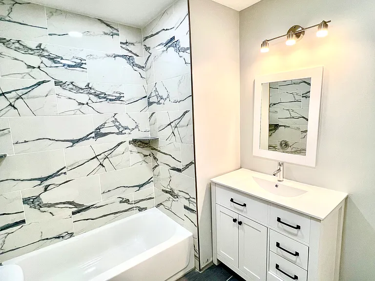 1549 W Champlost Ave — Photo 7