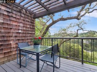 238 The Knl, Orinda, CA 94563