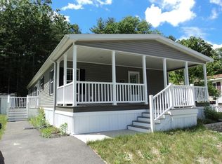 12 Medallion Rd, Holbrook, MA 02343