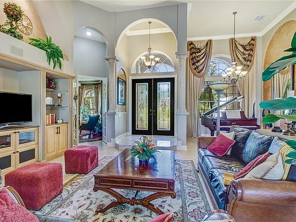 5th image of 1533 SW 54th Ter
