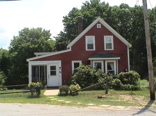 15 High St, Stow, MA 01775