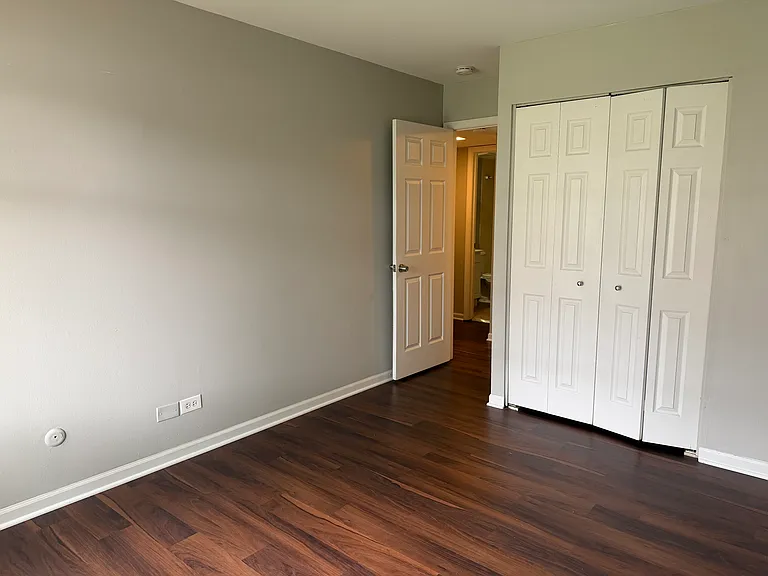 4424 Euclid Ave #1A — Photo 9