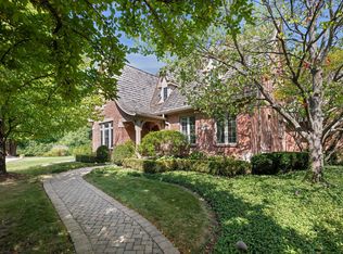 14572 N Somerset Cir, Libertyville, IL 60048