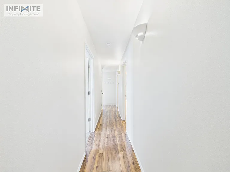 1112 Longbow Ln #3B — Photo 12