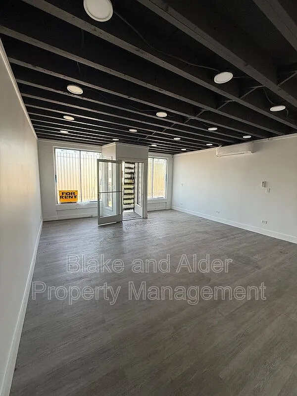Studio, 1.0 bath, 1060 sqft, $2,200 — Photo 3