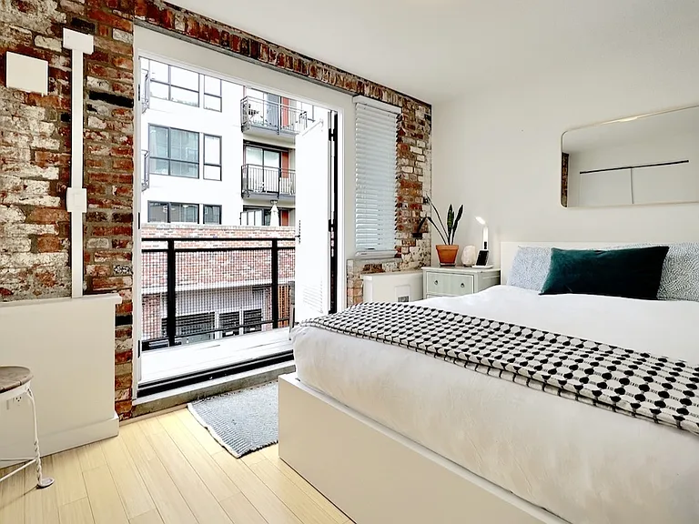 535 Fisgard St #203 — Photo 8
