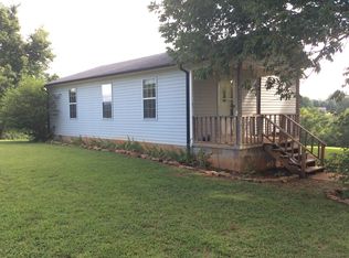 225 Templeton St, Sparta, TN 38583