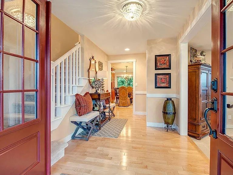 4411 156th Pl SE — Photo 3
