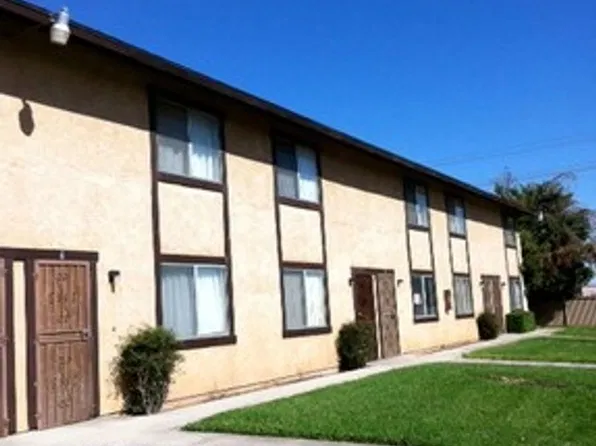 16280 Sequoia Ave, 16280 Sequoia St APT 5, Hesperia, CA 92345