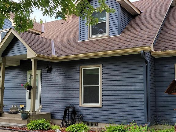 5th image of 829 Southview St SE