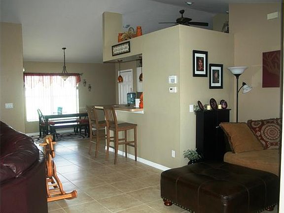 3rd image of 2934 Surfside Blvd