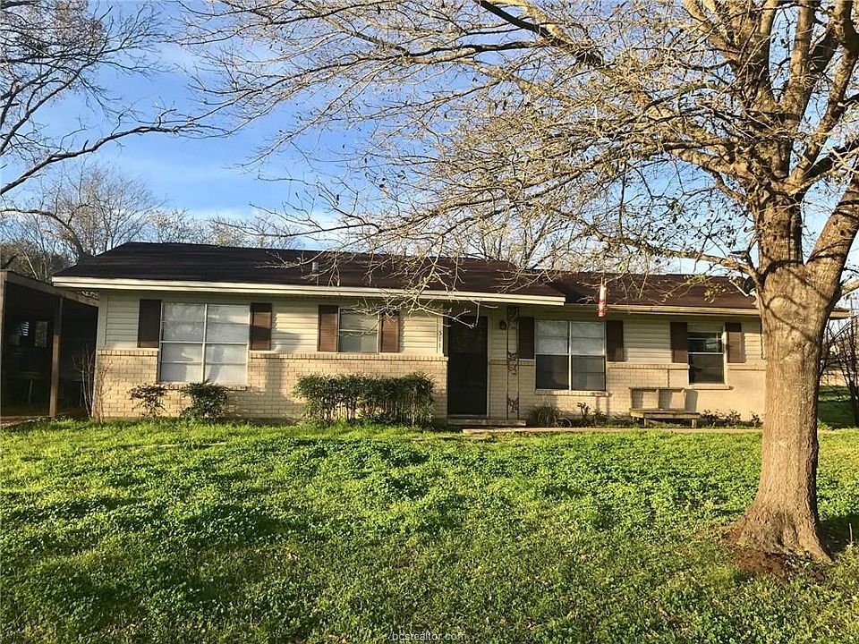 1st image of 511 N Echols St
