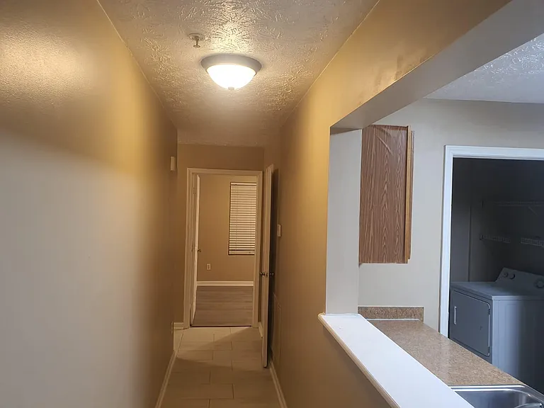 5104 Fairington Ridge Cir — Photo 11