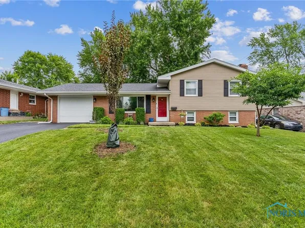 2631 Oxford Dr, Findlay, OH 45840