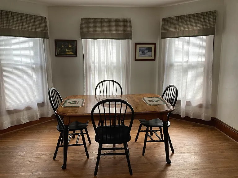 28 Petrie St #1 — Photo 7