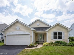 6916 Zachary Dr, Carpentersville, IL