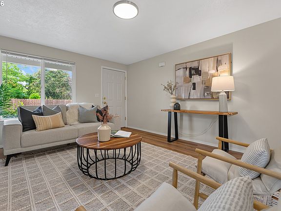 4th image of 6546 SE 60th Pl