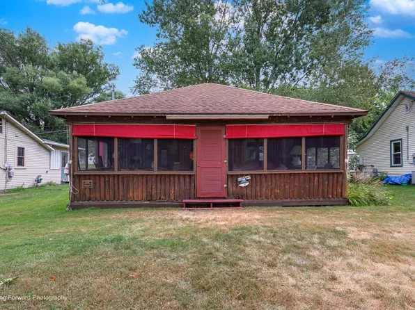 N4532 E Shore Place ROAD, Cambridge, WI 53523
