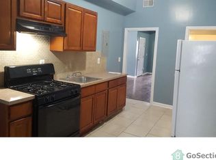 822 S 18th St #1, Newark, NJ 07108