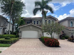 9142 Cherry Oaks Ln #4, Naples, FL 34114