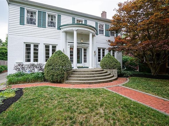 2nd image of 3854 Washington Blvd