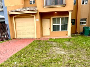 605 SW 10th St, Florida City, FL 33034
