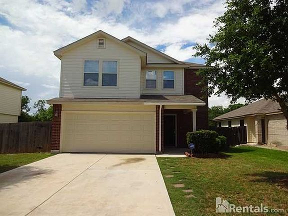 2nd image of 10371 Oakwood Crst