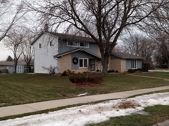2nd image of 10510 W Allwood Dr