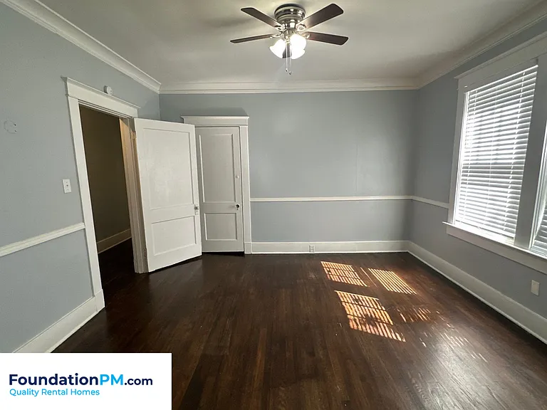 1764 Lawrence Ave #4 — Photo 9