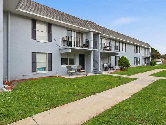 5th image of 931 W OAK RIDGE ROAD #B