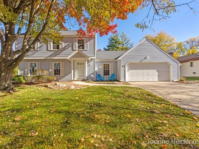 2526 Birchcrest Dr SE, Grand Rapids, MI, 49506