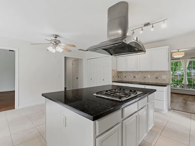59 Fire Flicker Pl — Photo 6