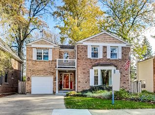 513 S Home Ave, Park Ridge, IL 60068