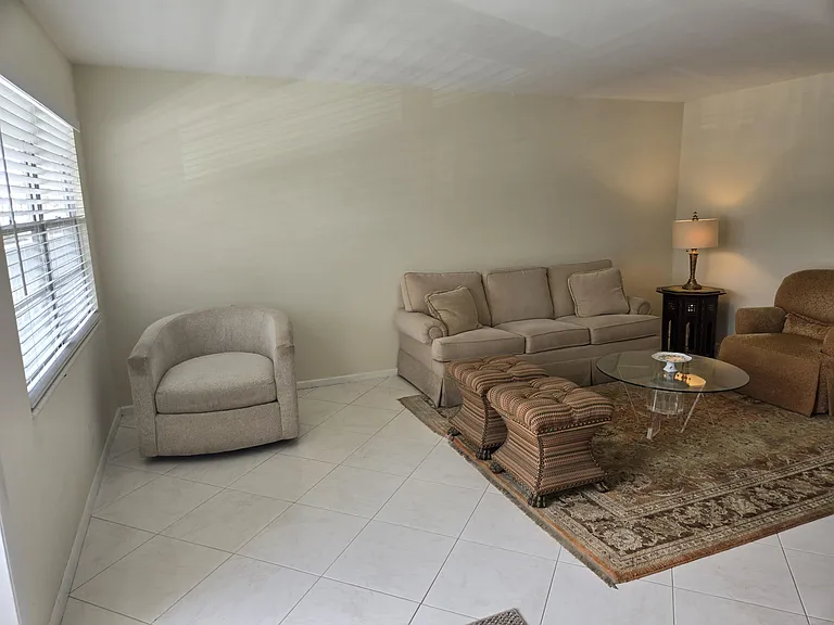 2031 Exeter Dr — Photo 5
