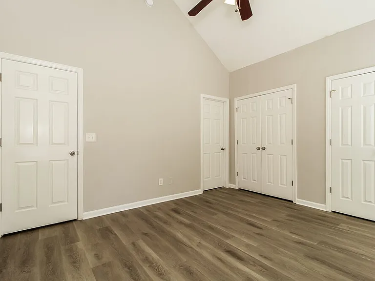 2264 Crossrail Dr — Photo 11