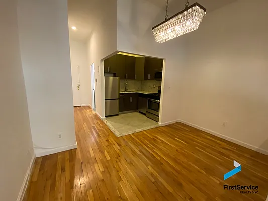 Rented by FirstService Realty (legacy) | media 22