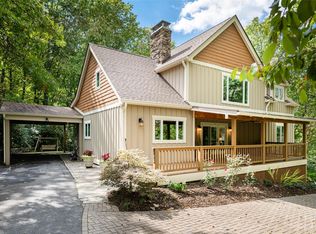 88 Mountain View Rd, Black Mountain, NC 28711