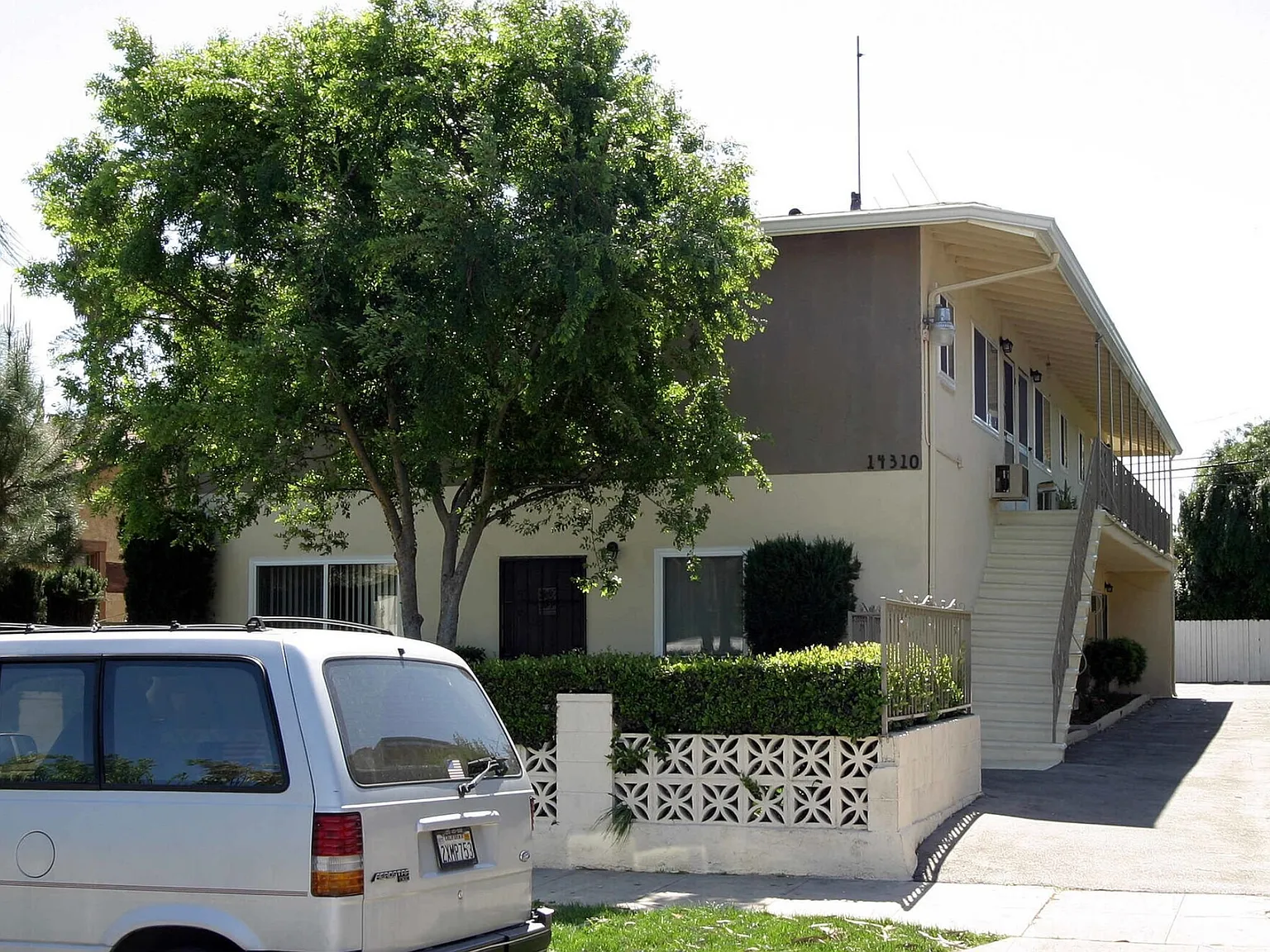 1 bed, 650 sqft, $1,695 — Photo 2