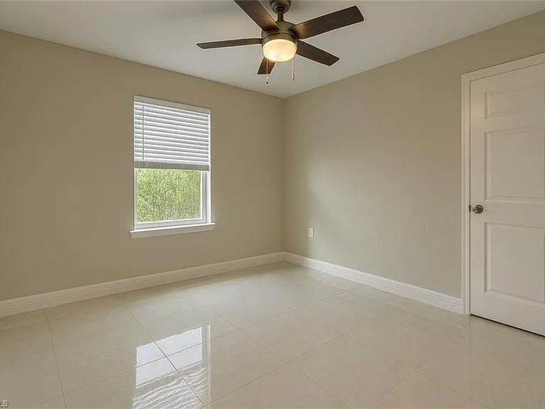 4622 Leonard Blvd S — Photo 7