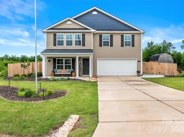 301 Rebecca Ave, Lexington, NC 27295