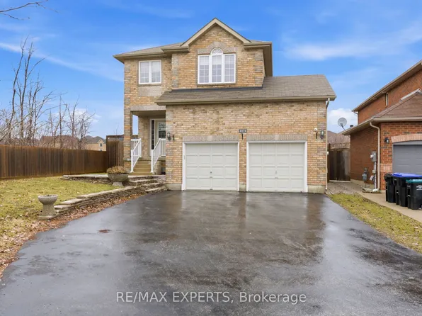 2174 Taggart Ct, Innisfil, ON L9S 0C4