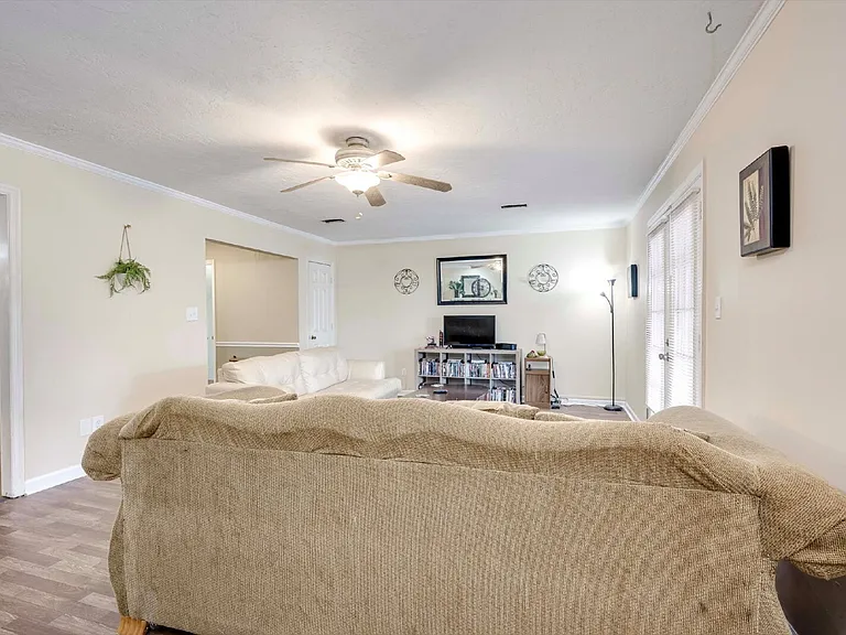 3003 Creek View Ct — Photo 6