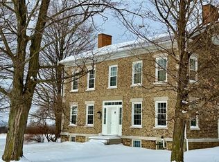 901 Sherwood Rd, Aurora, NY 13026