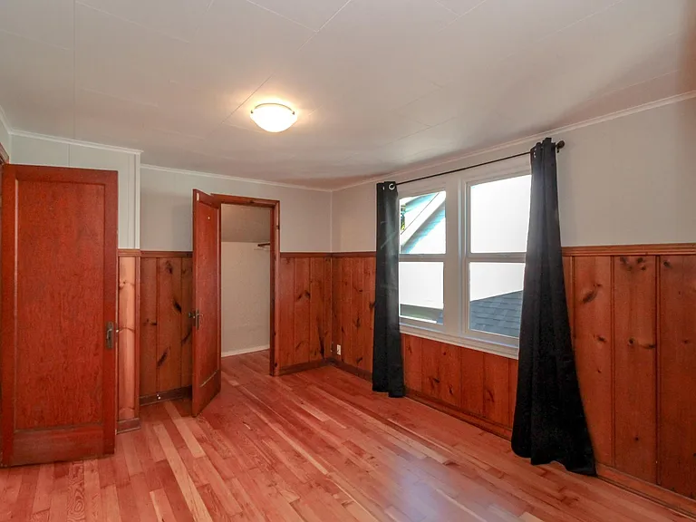 7655 Latona Ave NE — Photo 19