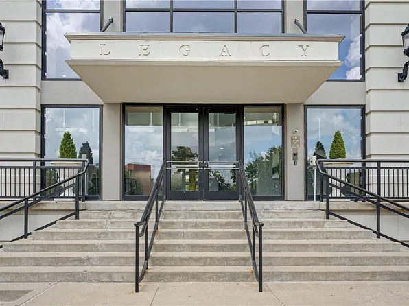401 W Watson St APT 508, Fayetteville, AR 72701