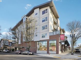 1718 NE 11th Ave APT 204, Portland, OR 97212