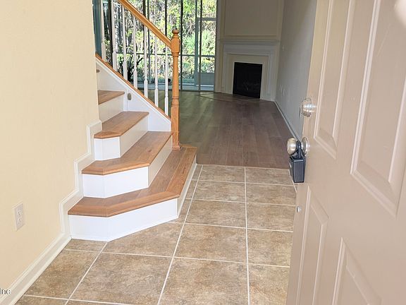 3rd image of 4047 LIONHEART Drive